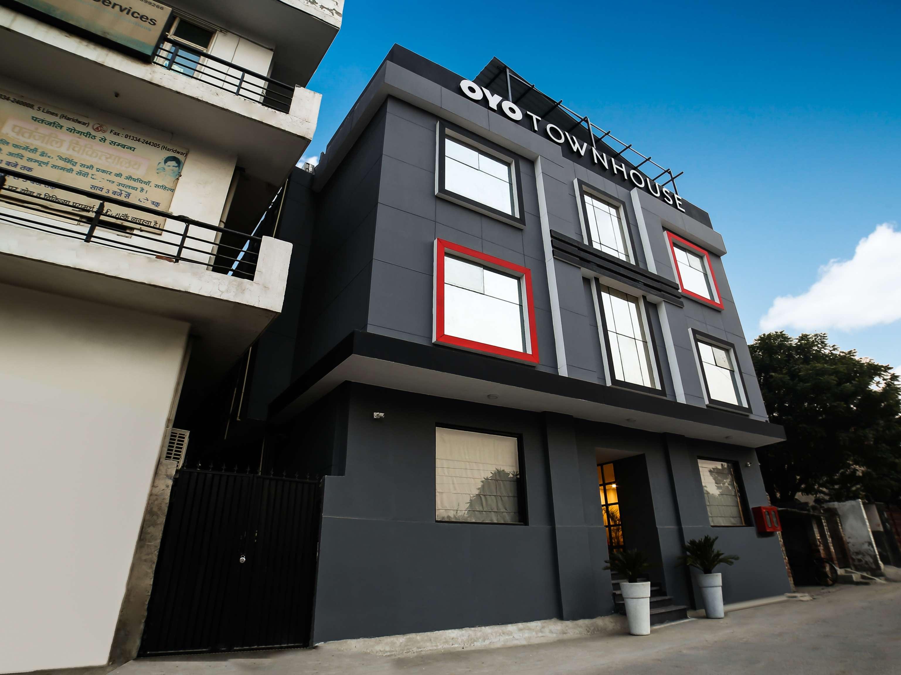 Hotel Collection O Townhouse 069 Gurgaon Exterior foto