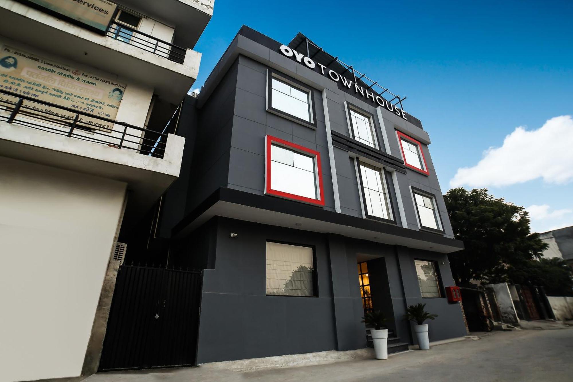 Hotel Collection O Townhouse 069 Gurgaon Exterior foto